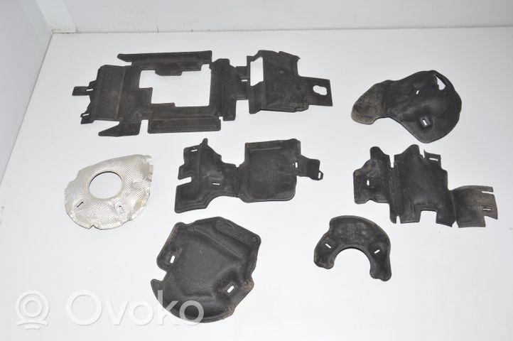 BMW i3 Hitzeschutz Abschirmblech Motorraum 7616378