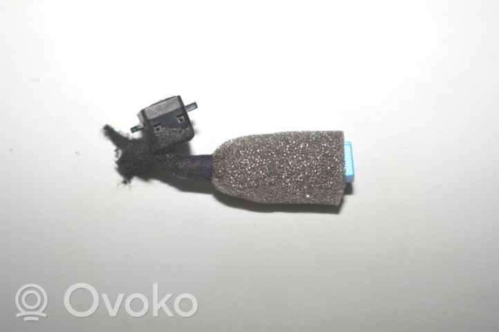 BMW 3 F30 F35 F31 Mikrofoni (bluetooth/puhelin) 