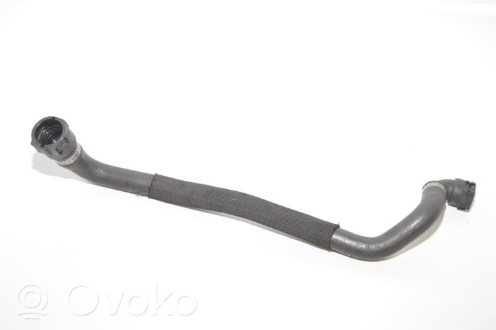 BMW X3 E83 Engine coolant pipe/hose 