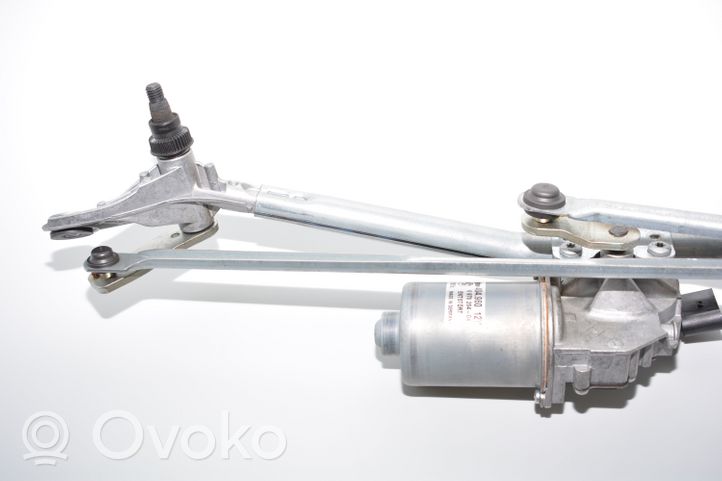 BMW 3 E92 E93 Front wiper linkage 