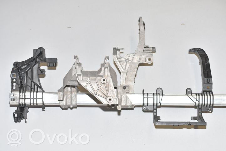 Mercedes-Benz C W205 Balkis panelės tvirtinimo HPH2056881816