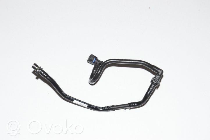 BMW 5 F10 F11 Tuyau sous vide 8513293