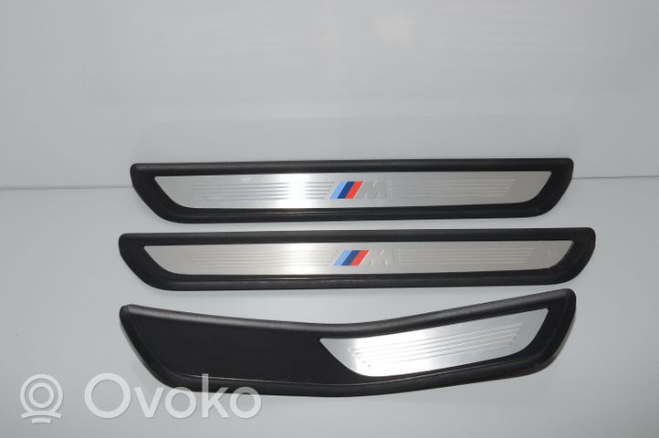 BMW 6 F06 Gran coupe Garniture de protection de seuil intérieur 8053575