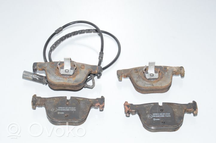 BMW 3 F30 F35 F31 Brake pads (rear) 