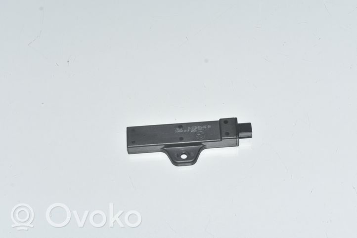 BMW 2 F46 Antenna comfort per interno 