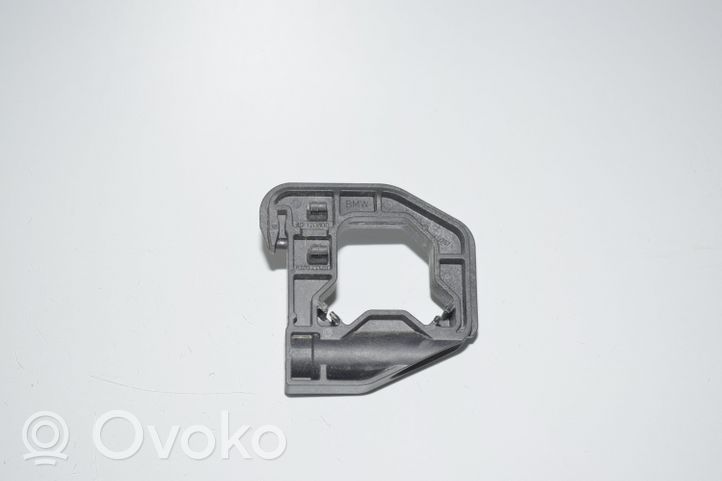 BMW i3 Staffa del pannello di supporto del radiatore 8620733