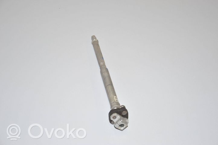 BMW i8 Prop shaft universal joint 6864887