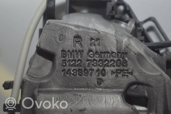 BMW 3 F30 F35 F31 Klamka wewnętrzna drzwi przednich 7332268