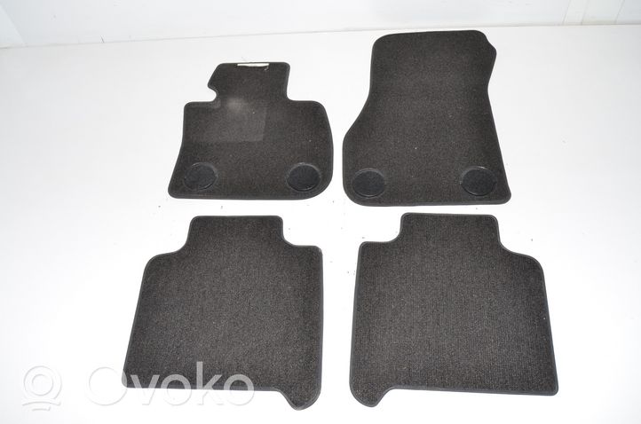 BMW 2 F46 Kit tapis de sol auto 7410323