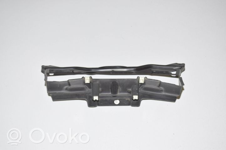 BMW i3 Prowadnica powietrza intercoolera 7294627