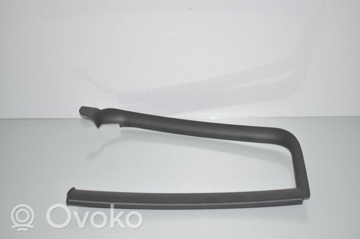 BMW 2 F46 Inne elementy wykończeniowe drzwi tylnych 7332983