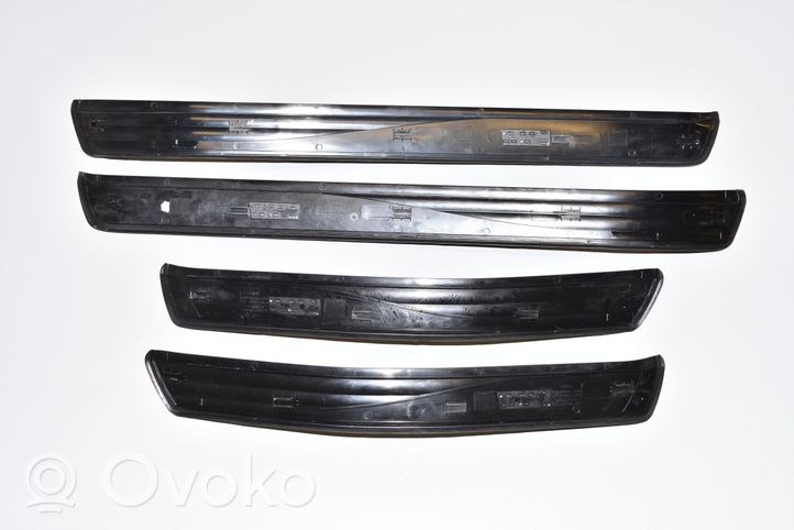 BMW 5 E60 E61 Garniture de protection de seuil intérieur 