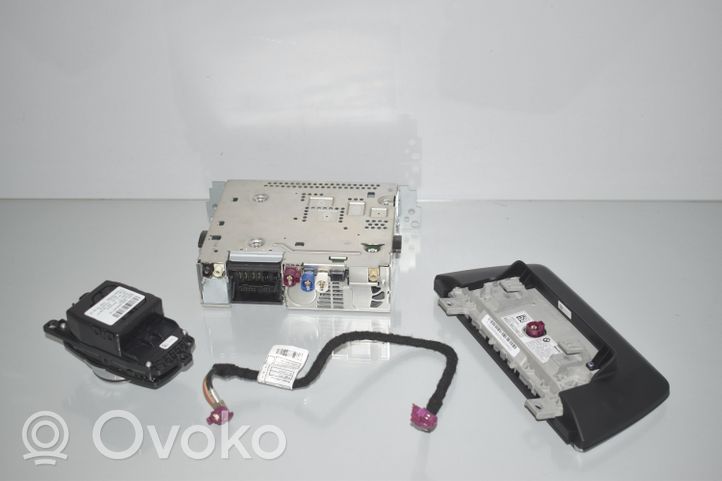 BMW 2 F46 Navigacijos (GPS) valdymo blokas 9490067