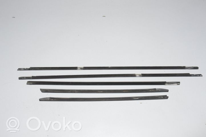 BMW 7 E38 Kit completo per il corpo 8208393