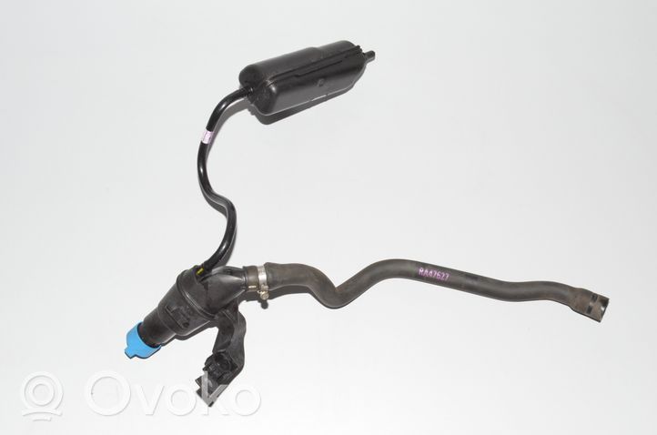 BMW 2 F46 Tube de remplissage AdBlue 