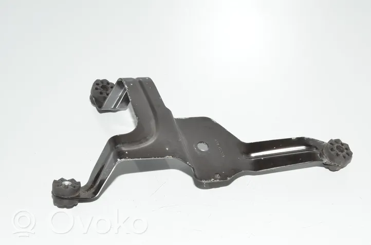 BMW X6 F16 Supporto pompa ABS 