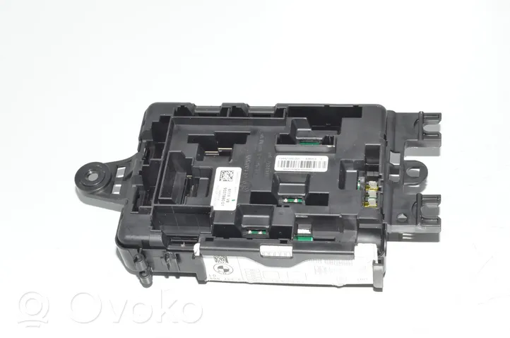 BMW 2 F22 F23 Sulakemoduuli 9337880