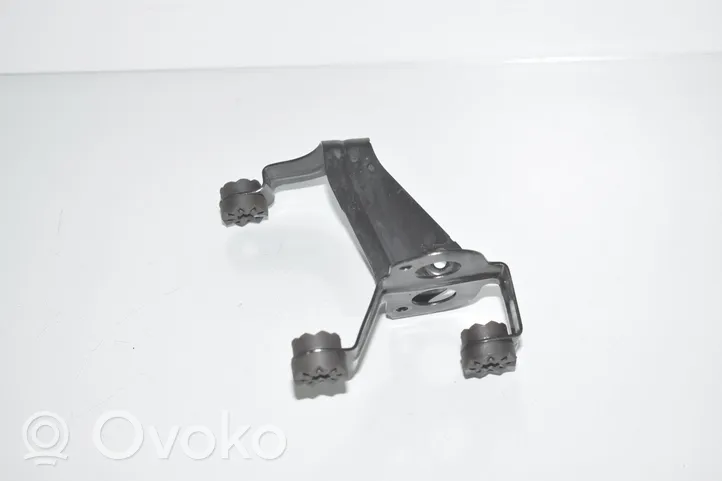 BMW 2 F22 F23 Support bolc ABS 6798904