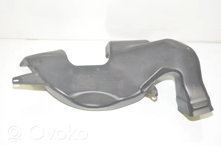 BMW 2 F46 Salono oro latakas (-ai) 9263336