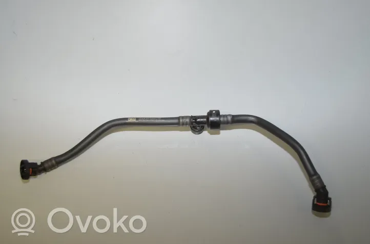 BMW 3 G20 G21 Tuyau sous vide 8665277