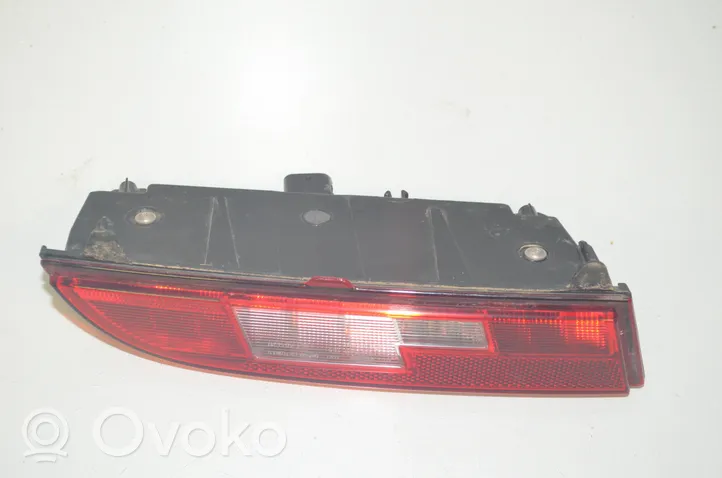 BMW i3 Lampa tylna 7304044