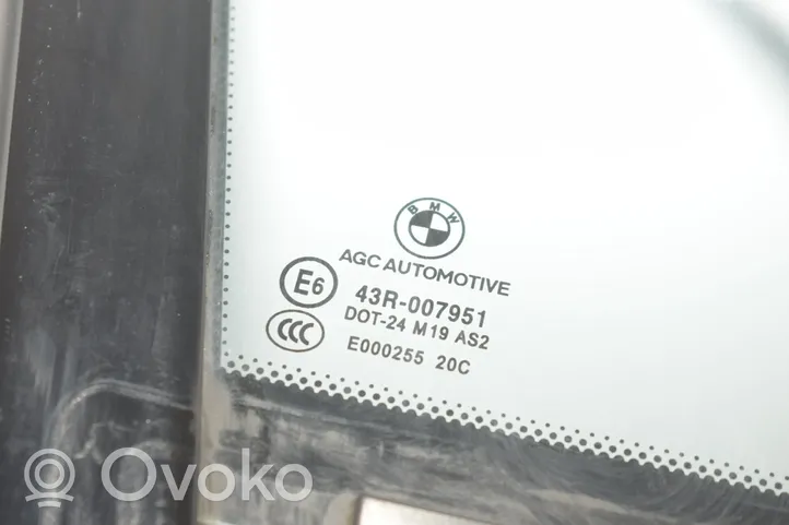 BMW i3 Szyba karoseryjna drzwi przednich 7289042