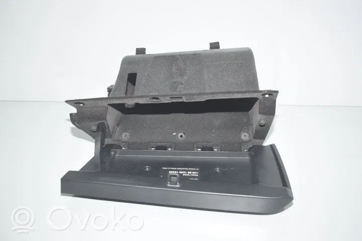 BMW i3 Glove box 9283011