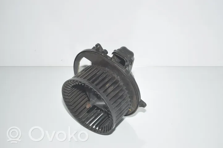 BMW 3 F30 F35 F31 Heater fan/blower T1014415A