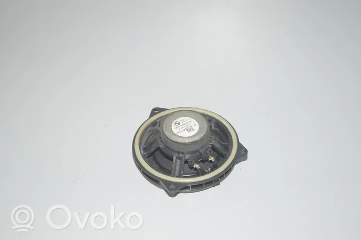 BMW 2 F22 F23 Haut-parleur de porte avant 9288769