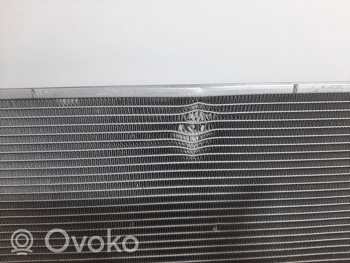 Toyota RAV 4 (XA40) Gaisa kondicioniera dzeses radiators 