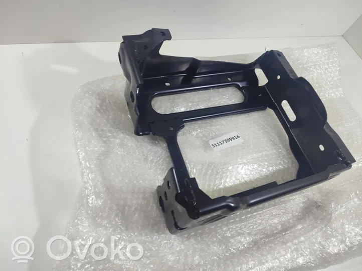 BMW X3 G01 Boczny panel mocowania chłodnicy 7399916