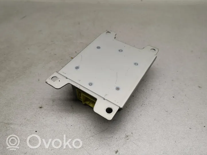 Mitsubishi L200 Module de contrôle airbag MR522940