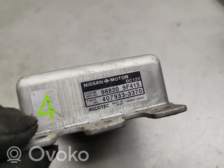 Nissan Primera Oro pagalvių valdymo blokas 988209F415