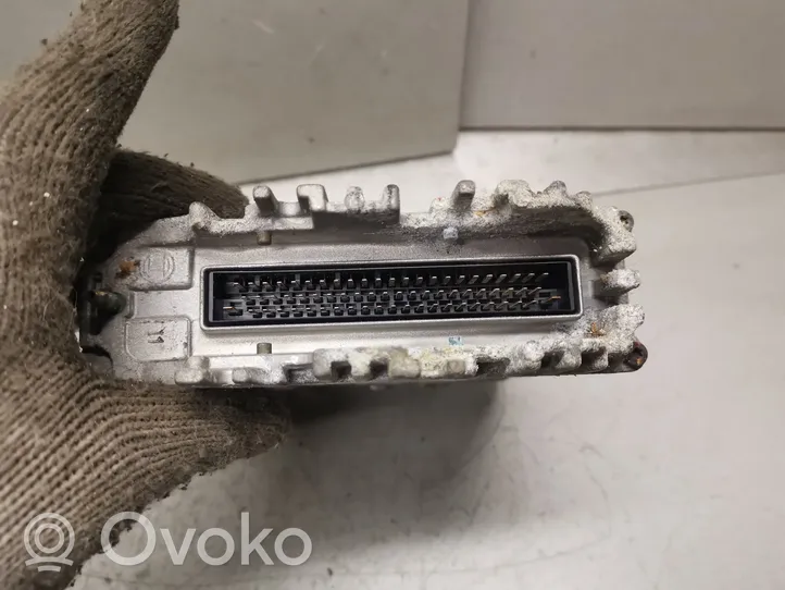 Volkswagen Golf III Engine control unit/module 028906021BF