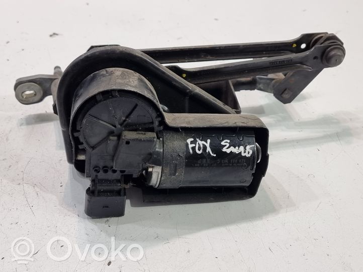 Volkswagen Fox Tringlerie et moteur d'essuie-glace avant 5Z0955133C