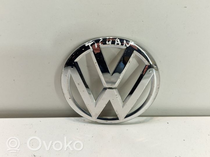 Volkswagen Tiguan Emblemat / Znaczek tylny / Litery modelu 5N0853630