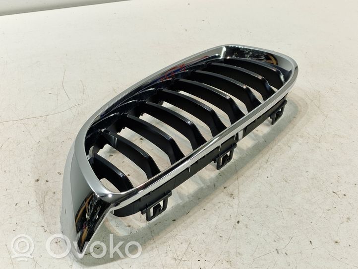 BMW 4 F32 F33 Maskownica / Grill / Atrapa górna chłodnicy 7294817