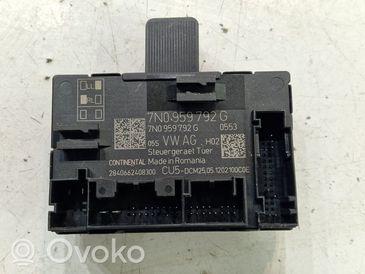 Seat Alhambra (Mk2) Door control unit/module 7N0959792G