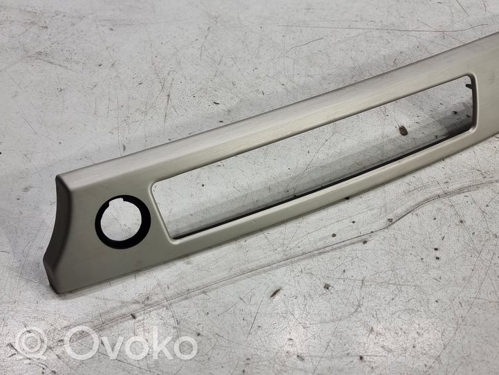 BMW 3 E90 E91 Rivestimento del vano portaoggetti del cruscotto 6982457