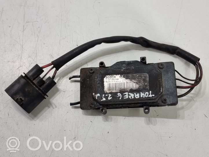 Volkswagen Touareg I Elektryczny wentylator chłodnicy 1137328098