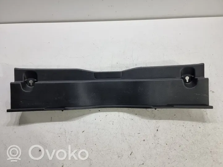 Toyota C-HR Rivestimento di protezione sottoporta del bagagliaio/baule 64716F4010