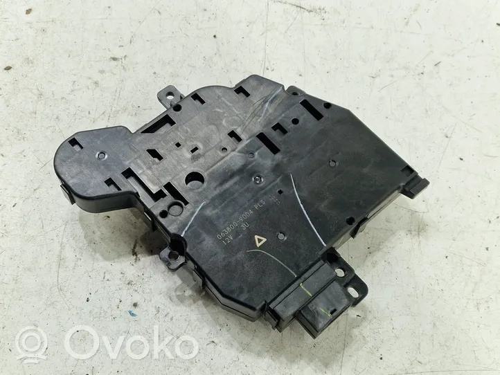 Toyota C-HR Oro sklendės varikliukas 0638009004