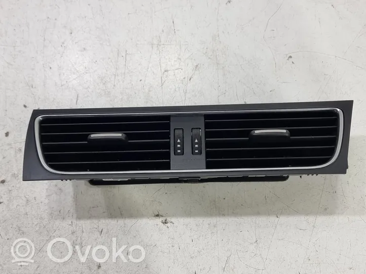 Audi A4 S4 B8 8K Griglia di ventilazione centrale cruscotto 8T2820951B