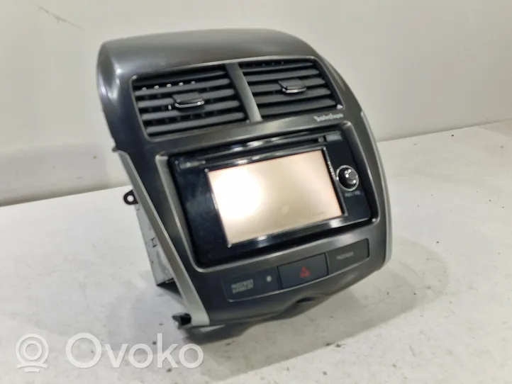 Mitsubishi Outlander Radio/CD/DVD/GPS-pääyksikkö 28237228