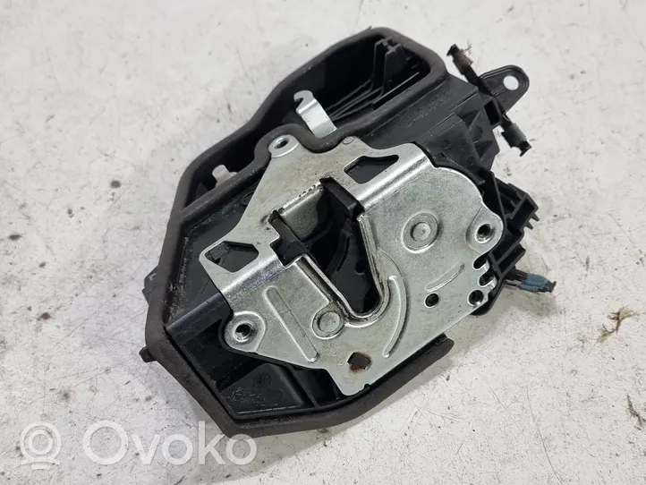 BMW 5 E60 E61 Etuoven lukko A053702