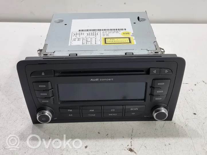 Audi A3 S3 A3 Sportback 8P Panel / Radioodtwarzacz CD/DVD/GPS 8P0035186P