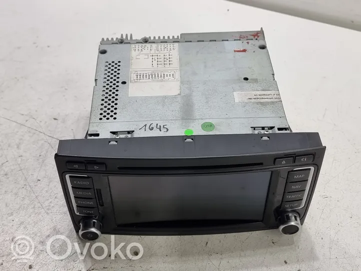 Volkswagen Touareg I Radio/CD/DVD/GPS head unit 