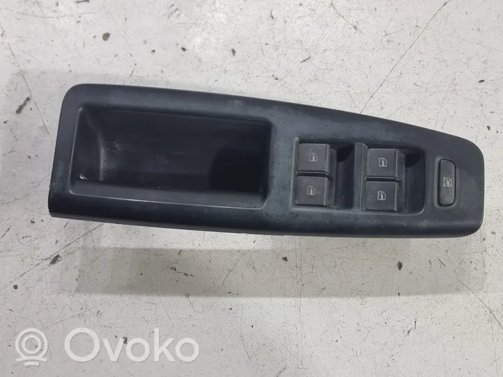 Volkswagen Polo Interrupteur commade lève-vitre 6Q1867171F