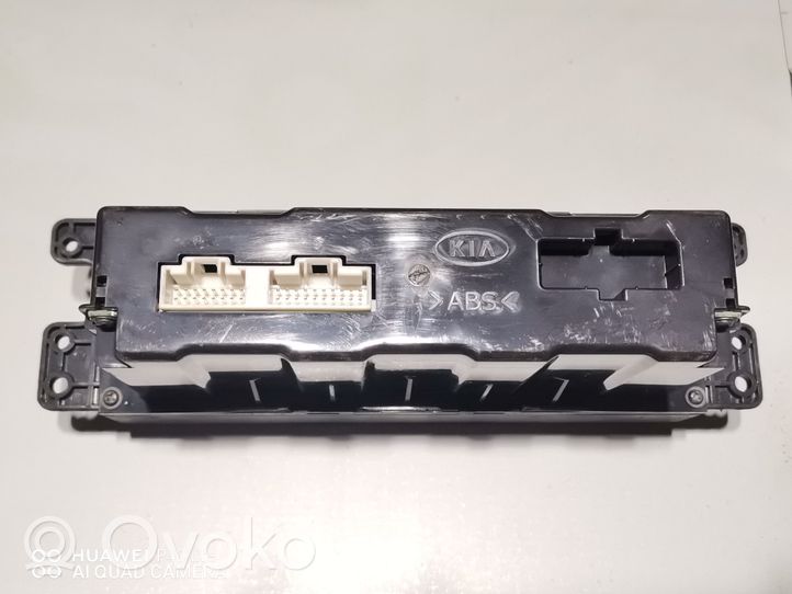 KIA Sorento Panel klimatyzacji 972503E600