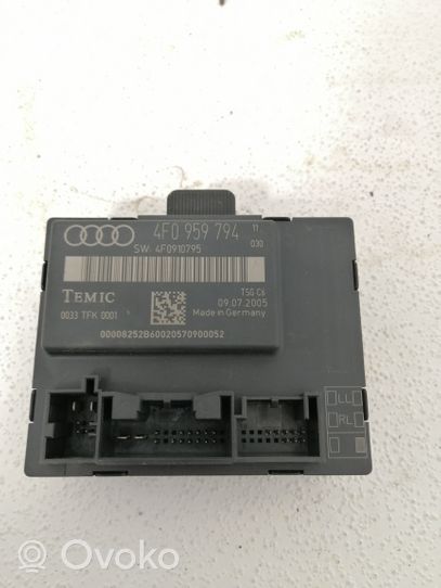 Audi A6 S6 C6 4F Oven keskuslukituksen ohjausyksikön moduuli 4F0959794